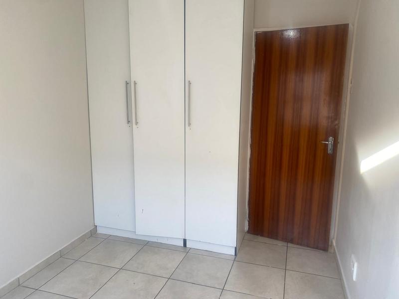 To Let 3 Bedroom Property for Rent in Madeira Park Eastern Cape